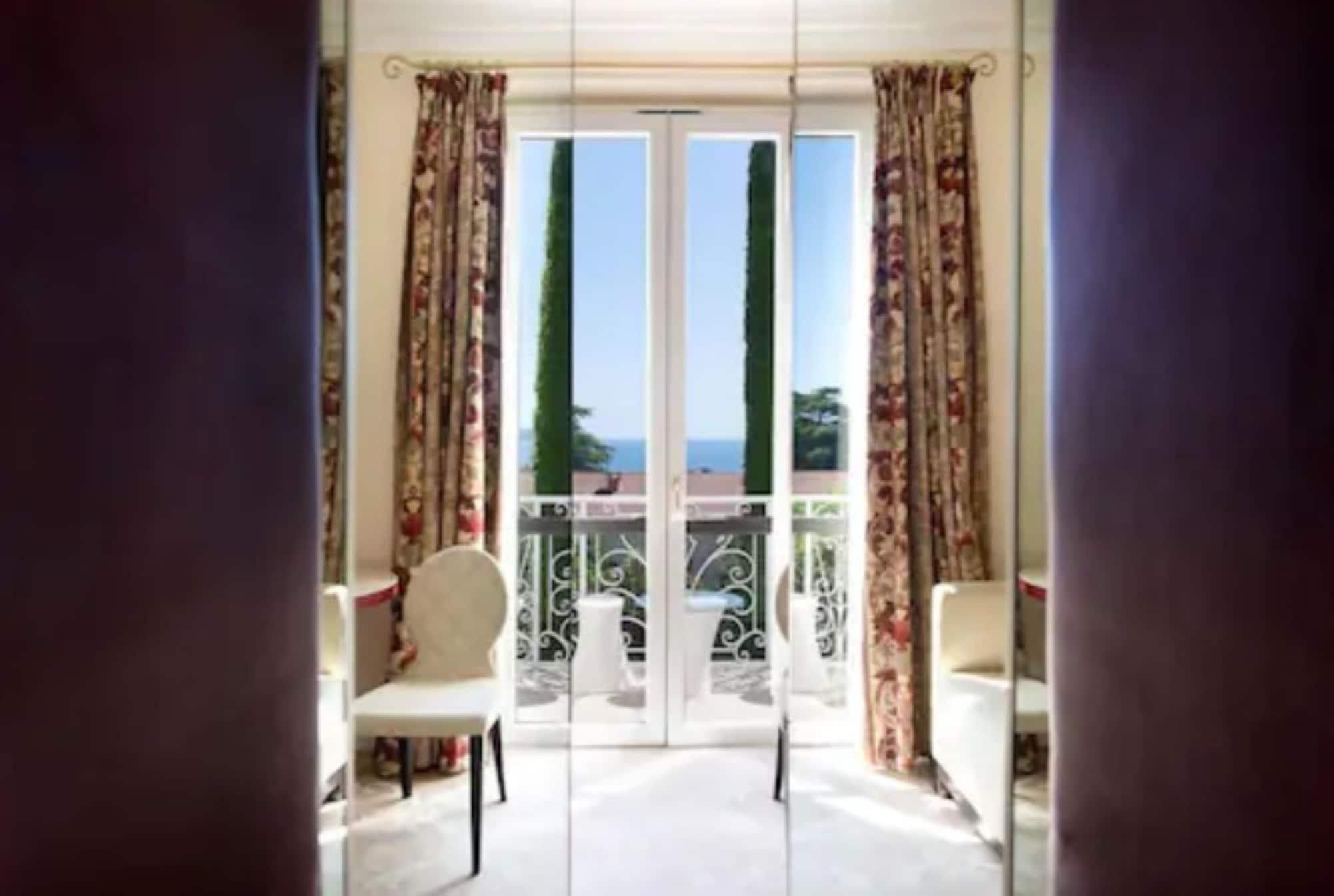 Hotel Chateau De La Tour Канни Екстер'єр фото