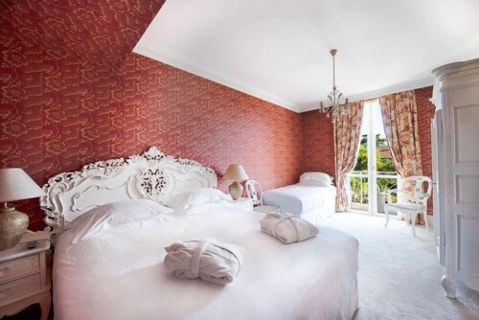 Hotel Chateau De La Tour Канни Екстер'єр фото