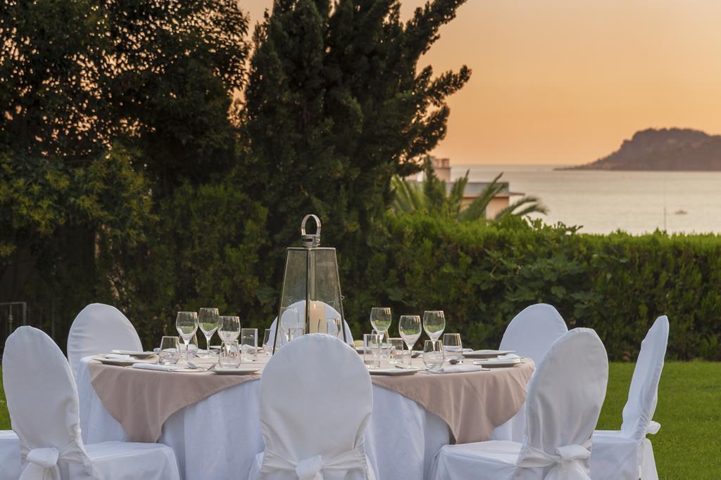 Hotel Chateau De La Tour Канни Екстер'єр фото
