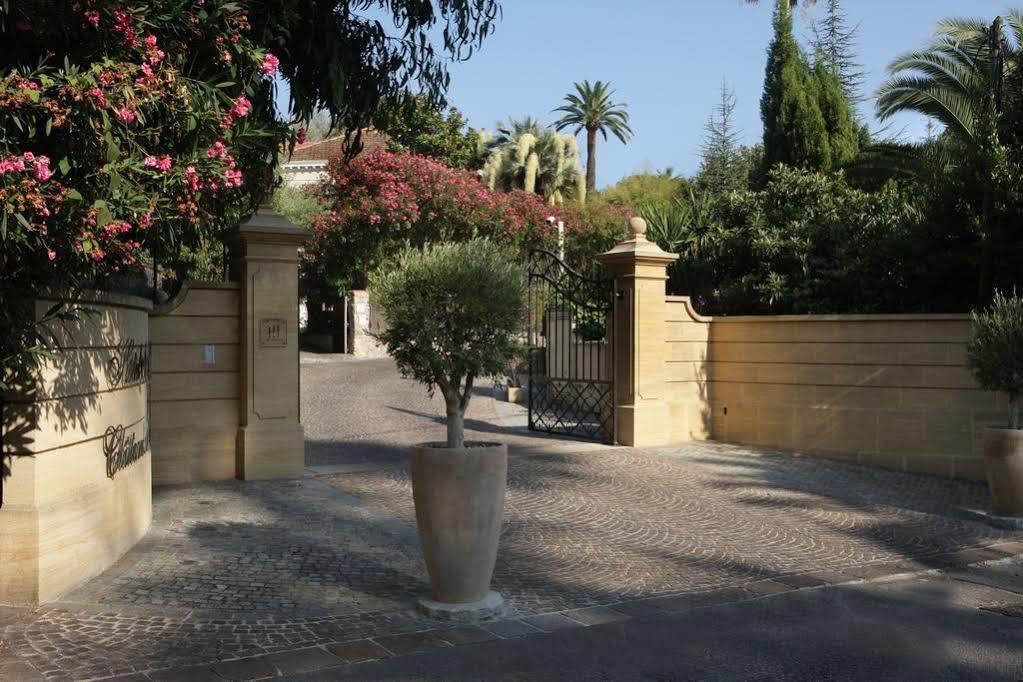 Hotel Chateau De La Tour Канни Екстер'єр фото